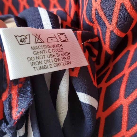 VIOLET + CLAIRE RED WHITE BLUE TUNIC TOP BLUE MEDIUM GEOMETRIC NAUTICAL PATRIOT - Picture 6 of 12